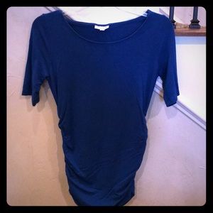 A Pea in the Pod maternity top